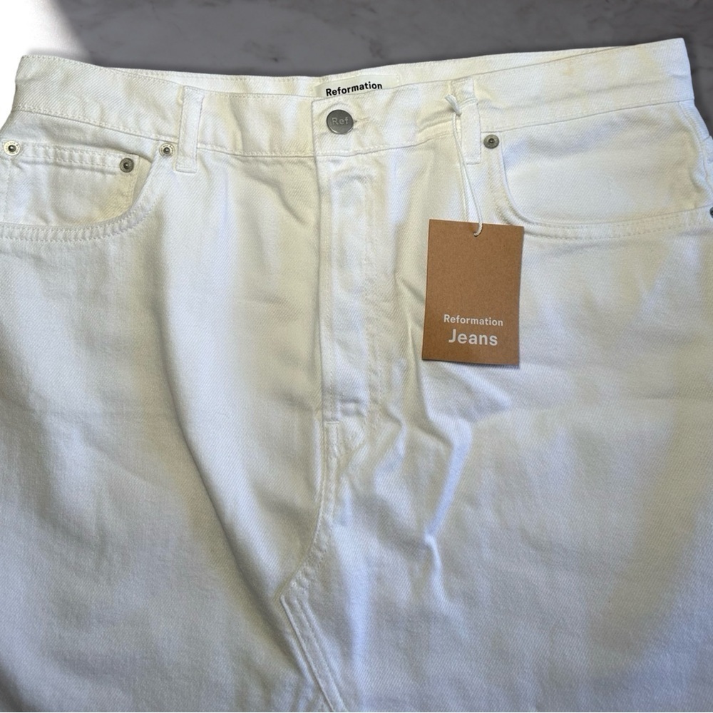 Reformation Cherry Denim Mini Skirt In White Size 31 - Picture 3 of 14